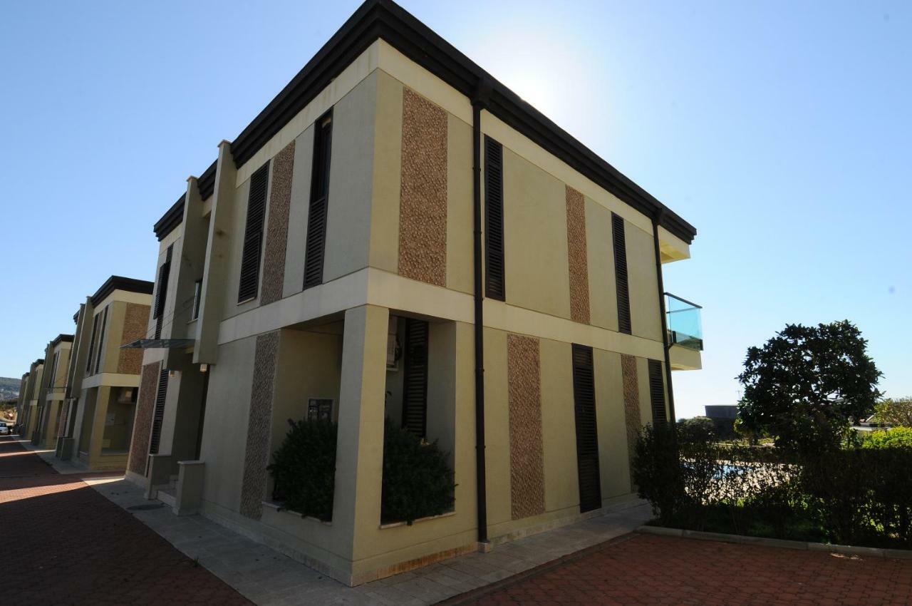 Gold City Luxury Accommodation Kargicak  Εξωτερικό φωτογραφία