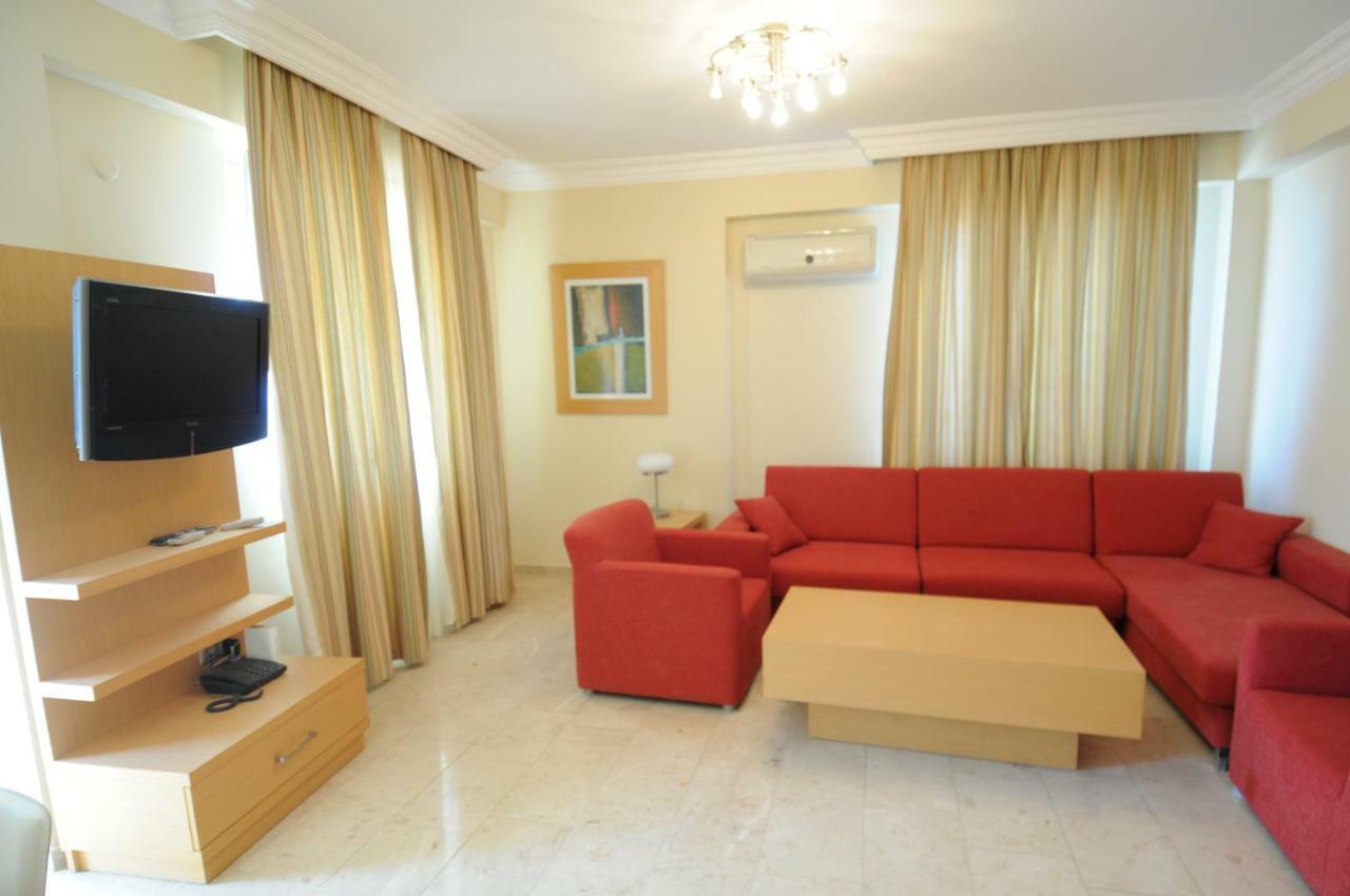 Gold City Luxury Accommodation Kargicak  Εξωτερικό φωτογραφία